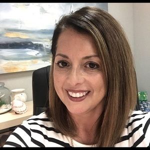 Meet your Posher, Monica